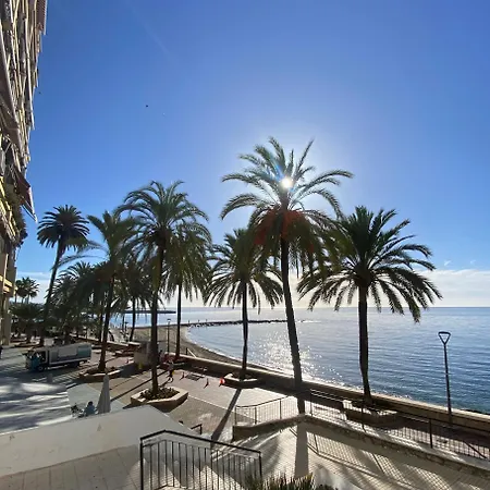 Beachfront Edificio Mayoral Primera Linea De Playa Y Centro Ciudad Con Barco Opcional شقة