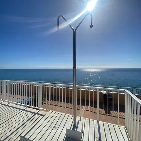 아파트 Front Edificio Mayoral Centro Ciudad Y Primera Linea Playa Muy Amplio Y Espacioso 마르베야