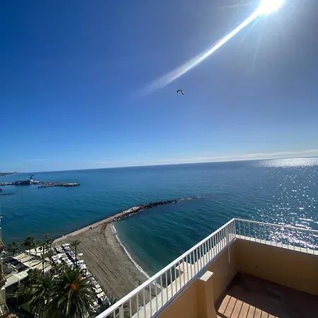 דירה Front Edificio Mayoral Centro Ciudad Y Primera Linea Playa Muy Amplio Y Espacioso מארבלה