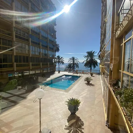 شقة Beachfront Edificio Mayoral Primera Linea De Playa Y Centro Ciudad Con Barco Opcional ماربيا