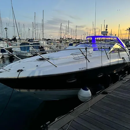 شقة Beachfront Edificio Mayoral Primera Linea De Playa Y Centro Ciudad Con Barco Opcional *