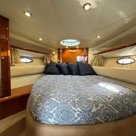 Front Edificio Mayoral Centro Ciudad Y Primera Linea Playa Muy Amplio Y Espacioso 아파트