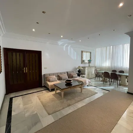 Appartement Front Edificio Mayoral Centro Ciudad Y Primera Linea Playa Muy Amplio Y Espacioso