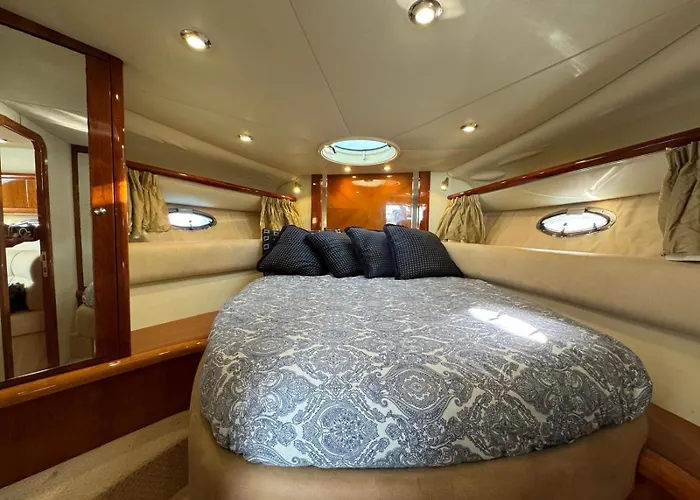 Front Edificio Mayoral Centro Ciudad Y Primera Linea Playa Muy Amplio Y Espacioso Апартаменти